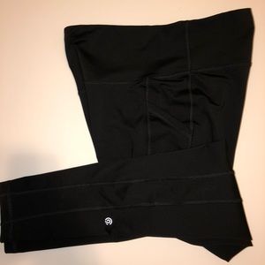 Black Pocket Leggings